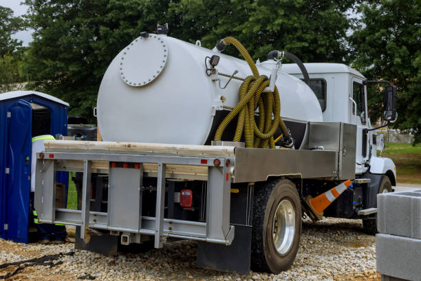 Best Emergency porta potty rental  in Staunton, IL